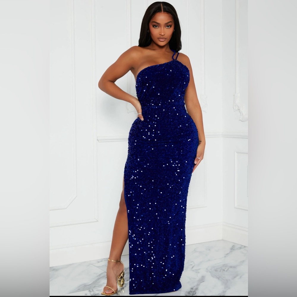 Fashion Nova royal blue dress
